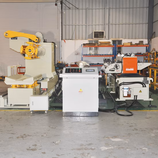Conducteurs automatiques de rouleau de servo de NC de bande de Zig Zag avec la machine de Decoiler pour la ligne de découpage de disque de coupe